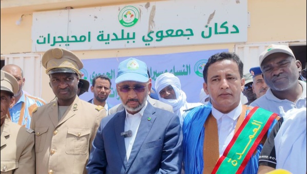TAAZOUR fournit des équipements à une ferme à Benichab TAAZOUR fournit des équipements à une ferme à Benichab