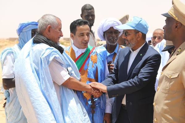 TAAZOUR fournit des équipements à une ferme à Benichab TAAZOUR fournit des équipements à une ferme à Benichab