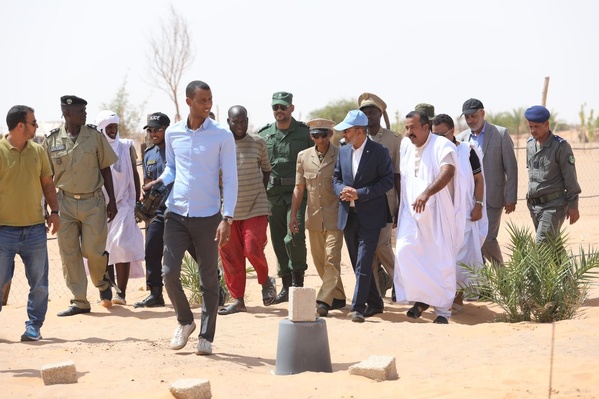 TAAZOUR fournit des équipements à une ferme à Benichab TAAZOUR fournit des équipements à une ferme à Benichab