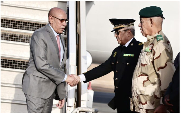 Le Président de la République arrive à Nouadhibou pour inaugurer et poser la première pierre d’un certain nombre de projets de développement Le Président de la République arrive à Nouadhibou pour inaugurer et poser la première pierre d’un certain nombre de projets de développement