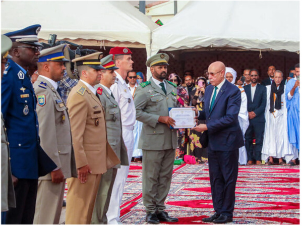 Le Président de la République préside la cérémonie de remise des diplômes de la septième promotion du Collège de Défense du G5 Sahel Le Président de la République préside la cérémonie de remise des diplômes de la septième promotion du Collège de Défense du G5 Sahel