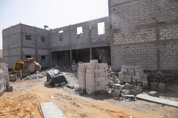 Le Délégué général de “Taazour” s’informe de l’avancement des travaux de construction d’installations éducatives dans les wilayas de Nouakchott.