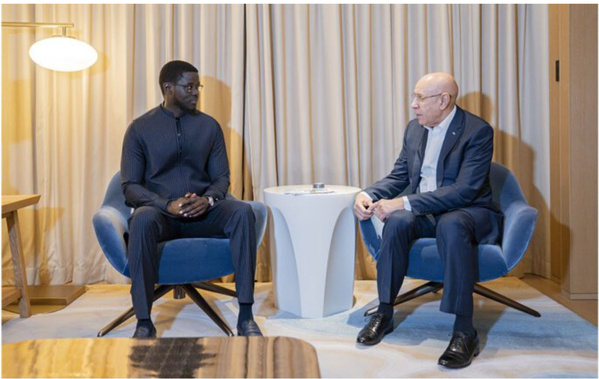 Le Président de la République rencontre son homologue sénégalais