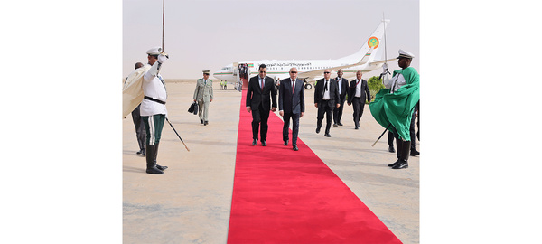 Le Président de la République rentre à Nouakchott après avoir assisté à la cérémonie d’investiture du Président du Groupe de la BAD Le Président de la République rentre à Nouakchott après avoir assisté à la cérémonie d’investiture du Président du Groupe de la BAD