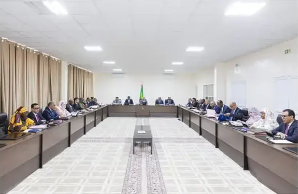 Malversations dans un marché public au niveau du ministère de l’éducation nationale : 4 hauts responsables limogés Malversations dans un marché public au niveau du ministère de l’éducation nationale : 4 hauts responsables limogés