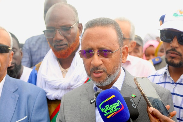 Taazour au Gorgol : Le Délégué général de la Solidarité s’enquiert de la situation des citoyens victimes des inondations à Tifoundé Civé Taazour au Gorgol : Le Délégué général de la Solidarité s’enquiert de la situation des citoyens victimes des inondations à Tifoundé Civé