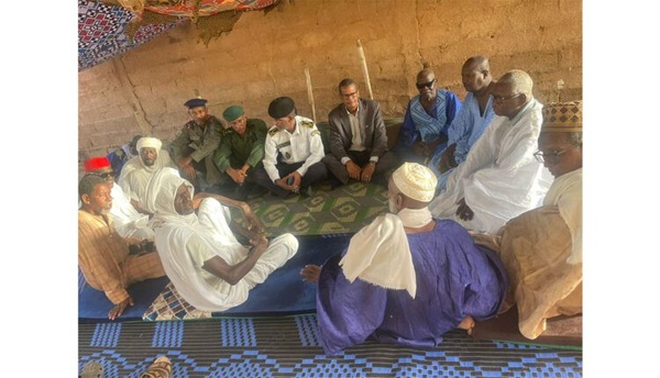Au nom du Président de la République, le hakem de Kaédi présente ses condoléances à la famille de Demba Lôba Au nom du Président de la République, le hakem de Kaédi présente ses condoléances à la famille de Demba Lôba