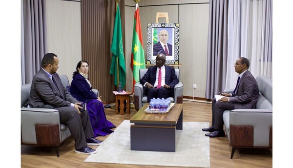 Le ministre des Affaires étrangères reçoit l’Ambassadrice d’Italie Le ministre des Affaires étrangères reçoit l’Ambassadrice d’Italie