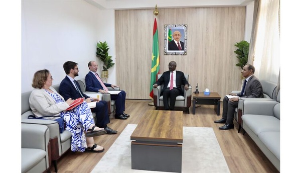 Le ministre des Affaires étrangères reçoit l’Ambassadeur d’Espagne Le ministre des Affaires étrangères reçoit l’Ambassadeur d’Espagne