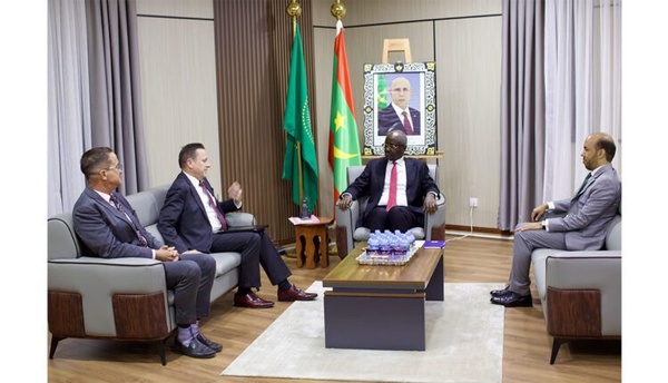 Le ministre des Affaires étrangères reçoit le Chargé d’Affaires de l’Ambassade des États-Unis Le ministre des Affaires étrangères reçoit le Chargé d’Affaires de l’Ambassade des États-Unis