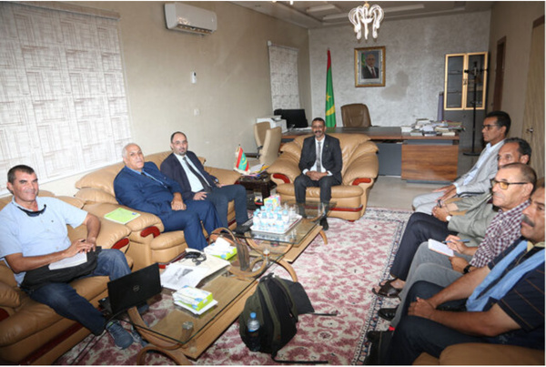 Le ministre de la Culture préside une réunion sur les résultats d’une visite de délégations culturelles mauritanienne et algérienne dans les wilayas de l’Adrar et du Tagant Le ministre de la Culture préside une réunion sur les résultats d’une visite de délégations culturelles mauritanienne et algérienne dans les wilayas de l’Adrar et du Tagant