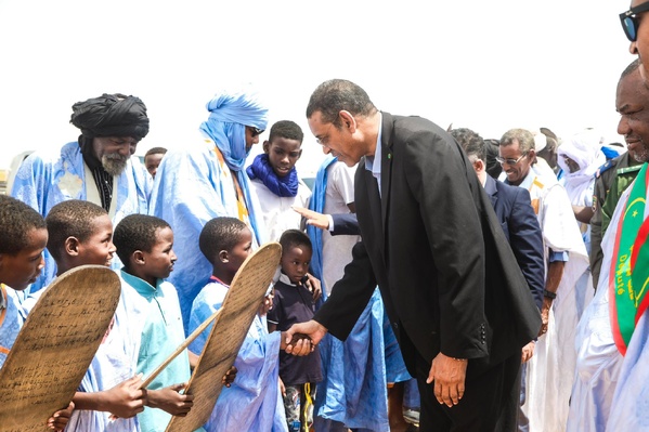 Le Secrétaire général de TAAZOUR pose la première pierre d’un logement social dans la localité d’Amridha Le Secrétaire général de TAAZOUR pose la première pierre d’un logement social dans la localité d’Amridha