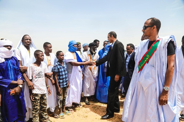 Le Secrétaire général de TAAZOUR pose la première pierre d’un logement social dans la localité d’Amridha Le Secrétaire général de TAAZOUR pose la première pierre d’un logement social dans la localité d’Amridha