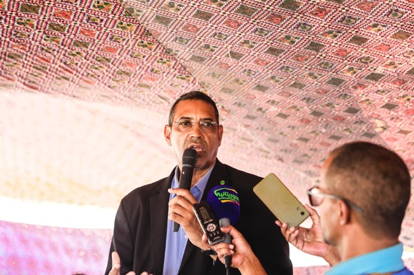 Le Secrétaire général de TAAZOUR pose la première pierre d’un logement social dans la localité d’Amridha Le Secrétaire général de TAAZOUR pose la première pierre d’un logement social dans la localité d’Amridha