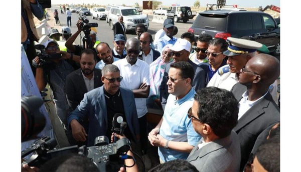 Le Premier ministre entame une visite d’inspection des composantes du Programme d’Urgence de Développement de la Ville de Nouakchott Le Premier ministre entame une visite d’inspection des composantes du Programme d’Urgence de Développement de la Ville de Nouakchott