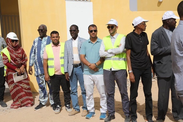 TAAZOUR. : le Premier ministre s’enquiert de certains volets du programme d’urgence de développement de la ville de Nouakchott TAAZOUR. : le Premier ministre s’enquiert de certains volets du programme d’urgence de développement de la ville de Nouakchott