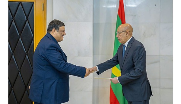 Le Président de la République reçoit les lettres de créance du nouvel ambassadeur de la Palestine