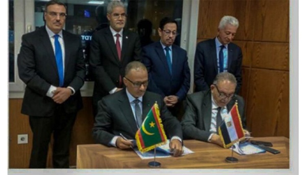 Signature d’un protocole de coopération entre l’Union nationale du patronat mauritanien et la Fédération des chambres de commerce égyptiennes