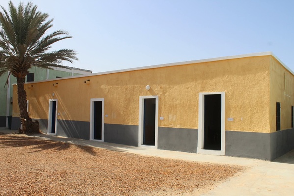 Migration : remise officielle à la Police nationale mauritanienne de deux centres d’accueil temporaire de migrants débarqués (CATE) en Mauritanie. Migration : remise officielle à la Police nationale mauritanienne de deux centres d’accueil temporaire de migrants débarqués (CATE) en Mauritanie.