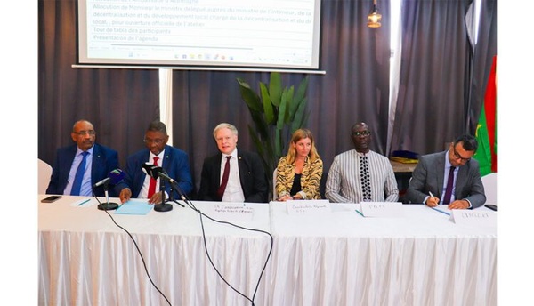 Le ministre délégué auprès du ministre de l’Intérieur préside un atelier sur la gouvernance locale Le ministre délégué auprès du ministre de l’Intérieur préside un atelier sur la gouvernance locale