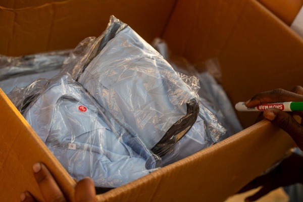 Taazour lance une opération de distribution de 50 000 uniformes scolaires au profit de dix wilayas