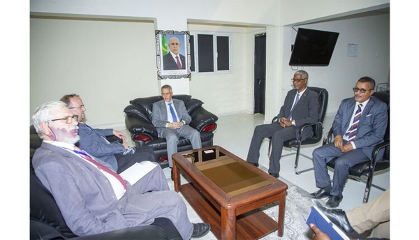 Le Commissaire aux droits de l’homme reçoit une délégation de l’organisation GRDR Le Commissaire aux droits de l’homme reçoit une délégation de l’organisation GRDR