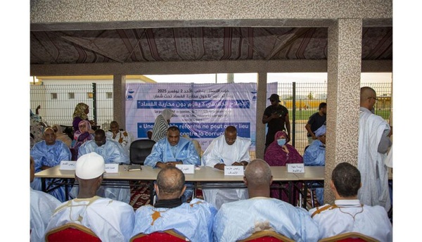 Le parti El Insaf organise une journée de sensibilisation à la lutte contre la corruption dans les wilayas de Nouakchott Le parti El Insaf organise une journée de sensibilisation à la lutte contre la corruption dans les wilayas de Nouakchott