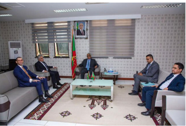 Le ministre des Affaires économiques discute avec l’ambassadeur égyptien des moyens de renforcer la coopération bilatérale Le ministre des Affaires économiques discute avec l’ambassadeur égyptien des moyens de renforcer la coopération bilatérale