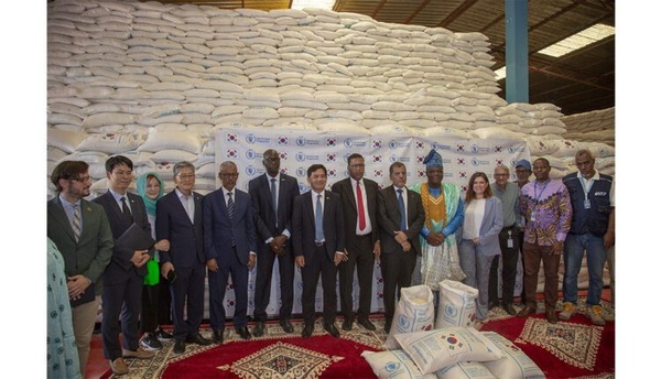 La République de Corée fournit 13 000 tonnes de riz comme soutien à la sécurité alimentaire et aux réfugiés en Mauritanie La République de Corée fournit 13 000 tonnes de riz comme soutien à la sécurité alimentaire et aux réfugiés en Mauritanie
