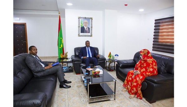 Le ministre de l’élevage reçoit le chef de mission de l’Agence des Nations Unies pour les migrations Le ministre de l’élevage reçoit le chef de mission de l’Agence des Nations Unies pour les migrations