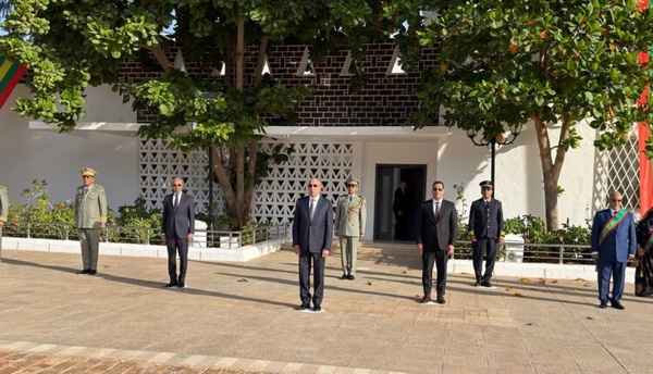 Le Président de la République préside la cérémonie de levée du drapeau national en commémoration du 65eme anniversaire de l’indépendance nationale