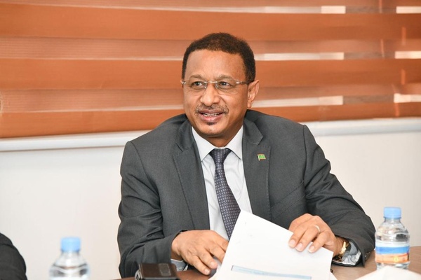 M. Bâ Ousmane, membre du bureau exécutif du parti INSAF à propos du dialogue politique: « Les acteurs politiques et la société civile fondent un grand espoir sur le dialogue » M. Bâ Ousmane, membre du bureau exécutif du parti INSAF à propos du dialogue politique: « Les acteurs politiques et la société civile fondent un grand espoir sur le dialogue »