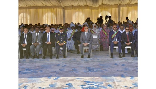 Le Président de la République supervise le lancement d’importants projets dans les domaines des routes et des communications Kiffa