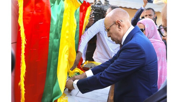 Le Président de la République pose la première pierre du projet d’approvisionnement en eau potable de la ville de Kiffa