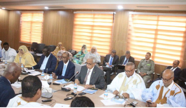 La Commission des finances examine les budgets de la Présidence, du Premier ministère et du ministère des Finances La Commission des finances examine les budgets de la Présidence, du Premier ministère et du ministère des Finances