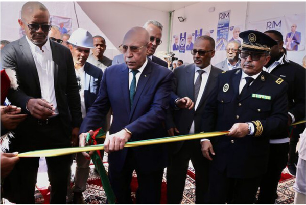 Le Président de la République inaugure une usine de valorisation des produits de la pêche dans la zone du Port de la Baie du Repos