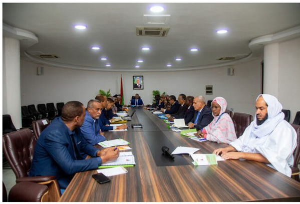 Le Premier ministre préside la réunion du Comité national de lutte contre le SIDA Le Premier ministre préside la réunion du Comité national de lutte contre le SIDA