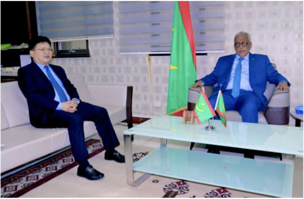 Le ministre des Affaires économiques reçoit l’ambassadeur de Chine Le ministre des Affaires économiques reçoit l’ambassadeur de Chine