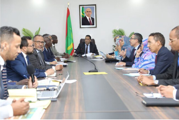 Le Premier ministre préside une réunion sur la zone industrielle de Nouakchott