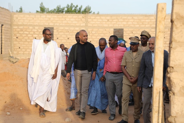 Taazour : le Délégué général à la Solidarité inspecte des projets de services en construction dans le Hodh El Gharbi