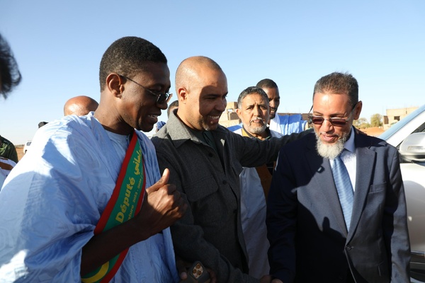 Le délégué général à TAAZOUR visite plusieurs établissements scolaires au Brakna Le délégué général à TAAZOUR visite plusieurs établissements scolaires au Brakna