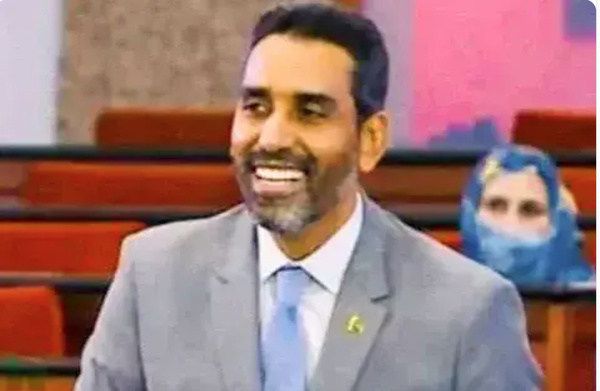 Un député à propos du discours bilan du premier ministre : « un bilan entièrement déconnecté de la réalité du pays » Un député à propos du discours bilan du premier ministre : « un bilan entièrement déconnecté de la réalité du pays »