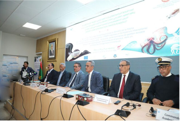 Le ministre de la Pêche : l’exploitation du poulpe restera l’apanage des Mauritaniens Le ministre de la Pêche : l’exploitation du poulpe restera l’apanage des Mauritaniens