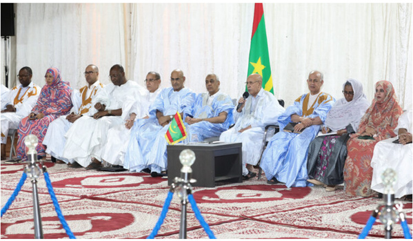Le Président de la République préside une réunion élargie avec les cadres de Lexeïba et affirme son engagement en faveur de la souveraineté alimentaire et du soutien à l’agriculture Le Président de la République préside une réunion élargie avec les cadres de Lexeïba et affirme son engagement en faveur de la souveraineté alimentaire et du soutien à l’agriculture