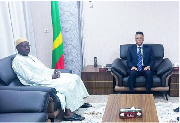 Le ministre des Affaires islamiques reçoit le directeur de l’administration des affaires religieuses et de l’intégration des diplômés arabes au Sénégal