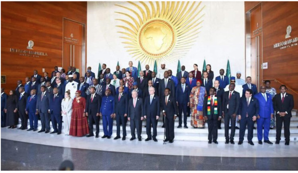 Le 39e Sommet de l’Union africaine s’ouvre avec la participation du ministre des Affaires étrangères, représentant Son Excellence le Président de la République Le 39e Sommet de l’Union africaine s’ouvre avec la participation du ministre des Affaires étrangères, représentant Son Excellence le Président de la République