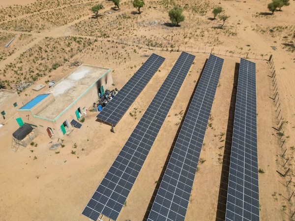 Le délégué général de Taazour Sidi Ould Moulaye Zeine visite des écoles, des centres de santé et une centrale solaire au Guidimakha