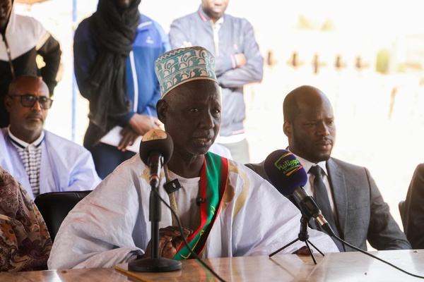 Le Délégué général à la Solidarité Sidi Ould Moulaye Zeine supervise le lancement d’une opération de distribution d’aide au profit de 536 familles Maghama Le Délégué général à la Solidarité Sidi Ould Moulaye Zeine supervise le lancement d’une opération de distribution d’aide au profit de 536 familles Maghama