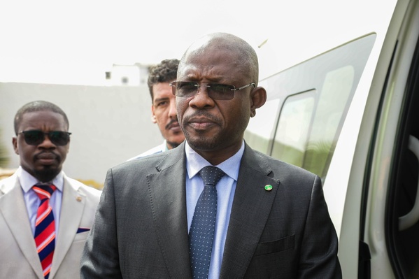 TAAZOUR livre quatre bus au Centre de formation et de promotion sociale à Nouakchott