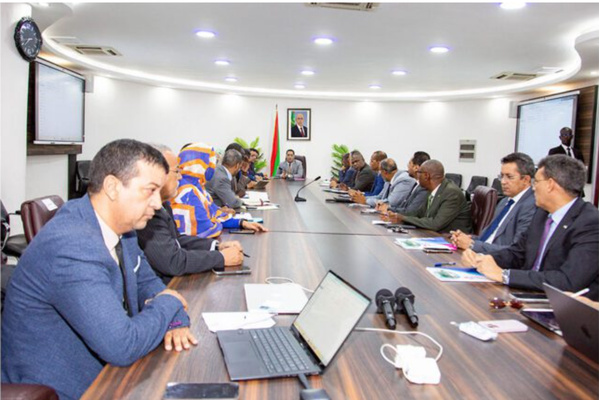 Le Premier ministre préside la réunion du Comité ministériel chargé de la réforme des hôpitaux